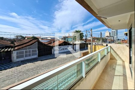 Sacada de casa de condomínio para alugar com 2 quartos, 70m² em Maracanã, Praia Grande