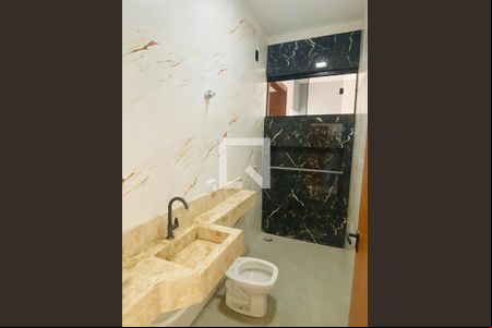 Banheiro 1 de casa para alugar com 2 quartos, 254m² em Residential Eli Forte, Goiânia