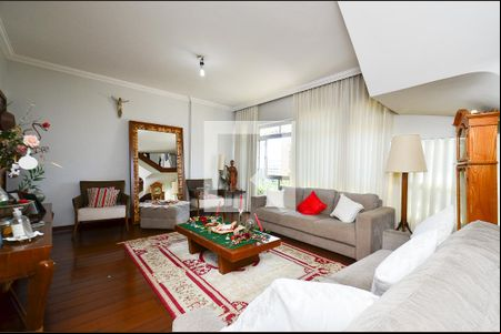 Sala de Estar de apartamento para alugar com 3 quartos, 360m² em Funcionários, Belo Horizonte