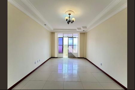 Sala de apartamento para alugar com 2 quartos, 90m² em Acupe, Salvador