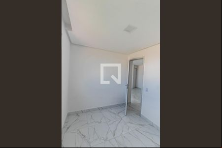 Quarto 1 de apartamento para alugar com 2 quartos, 40m² em Piatã, Salvador
