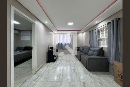 Sala de casa à venda com 2 quartos, 140m² em Santos Dumont, São Leopoldo