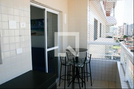 Varanda de apartamento para alugar com 2 quartos, 58m² em Guilhermina, Praia Grande