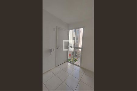 Sala de apartamento para alugar com 2 quartos, 45m² em Arvoredo Ii, Contagem