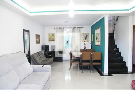 Sala de casa à venda com 3 quartos, 241m² em Jardim Luciara, Guarulhos