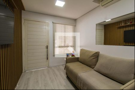 Sala de casa de condomínio para alugar com 2 quartos, 50m² em Olaria, Canoas