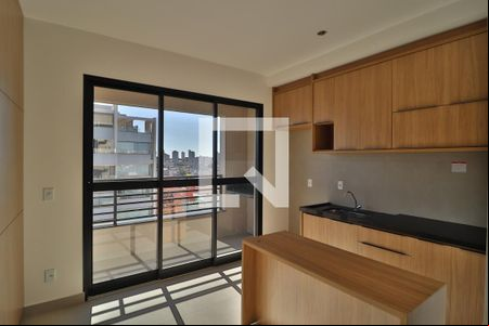 Sala de kitnet/studio para alugar com 1 quarto, 34m² em Saraiva, Uberlândia