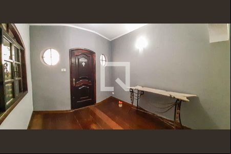 Casa para alugar com 4 quartos, 165m² em Jaguaribe, Osasco