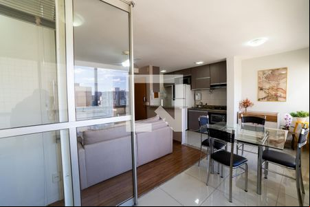 Varanda da Sala de kitnet/studio para alugar com 1 quarto, 40m² em Lourdes, Belo Horizonte