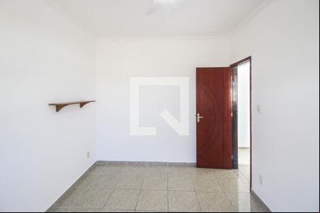 Quarto 1 de casa para alugar com 3 quartos, 330m² em Vila Avelina, Nova Iguaçu