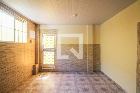 Quarto de kitnet/studio para alugar com 1 quarto, 50m² em Jardim Alvorada, Nova Iguaçu