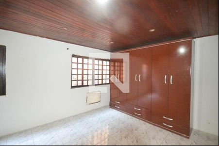 Quarto 1 de casa para alugar com 2 quartos, 72m² em Centro, Nilópolis