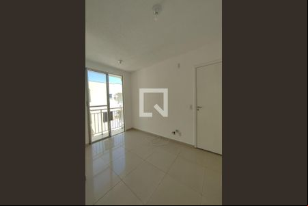 Sala de apartamento à venda com 2 quartos, 46m² em Taquara, Rio de Janeiro