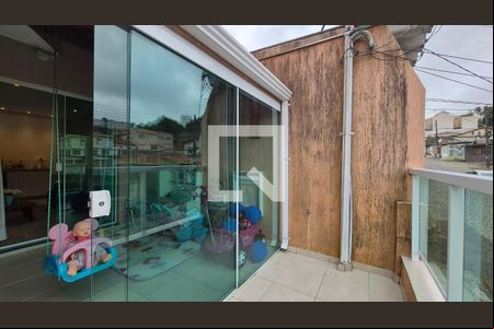 Sala de casa à venda com 2 quartos, 144m² em Jardim Stella, Santo André