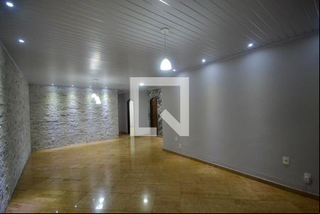 Sala de casa para alugar com 2 quartos, 192m² em Centro, Belford Roxo
