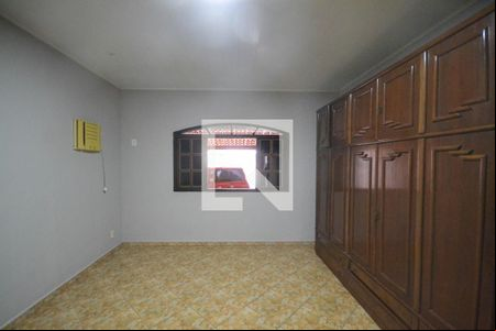 Quarto 1 de casa para alugar com 2 quartos, 192m² em Centro, Belford Roxo