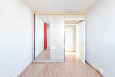 Quarto 1 de apartamento para alugar com 2 quartos, 62m² em Vila Icarai, São José dos Campos