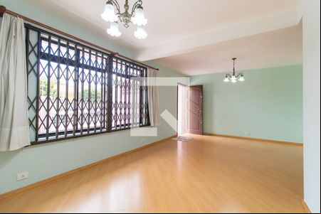 Sala de casa para alugar com 3 quartos, 102m² em Novo Mundo, Curitiba