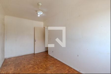 Quarto 2 de apartamento para alugar com 2 quartos, 59m² em Cristal, Porto Alegre