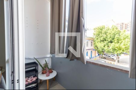 Varanda de apartamento para alugar com 3 quartos, 68m² em Azenha, Porto Alegre
