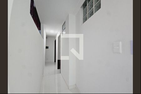 Corredor de casa para alugar com 4 quartos, 200m² em Santo Agostinho, Salvador
