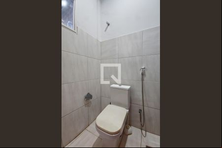 Lavabo de casa para alugar com 4 quartos, 200m² em Santo Agostinho, Salvador