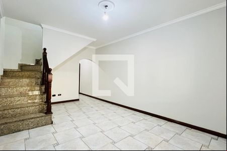 Sala de casa para alugar com 3 quartos, 181m² em Jardim Rosana, Guarulhos