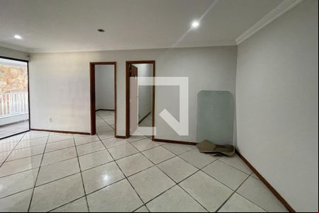 Sala de casa para alugar com 2 quartos, 80m² em Vila São Luís, Duque de Caxias