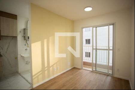 Sala de apartamento para alugar com 2 quartos, 38m² em Água Branca, São Paulo