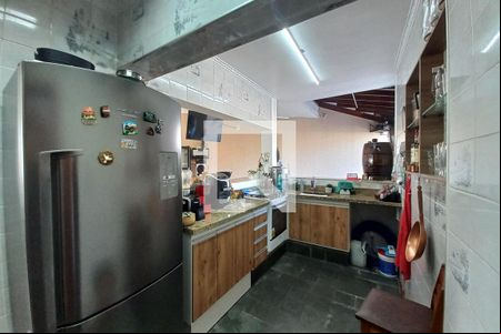 Cozinha  de casa para alugar com 6 quartos, 235m² em São Bernardo, Campinas