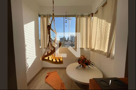 Sala de apartamento à venda com 2 quartos, 61m² em Butantã, São Paulo
