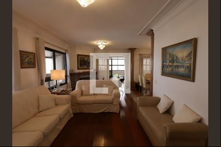 Sala de TV de apartamento para alugar com 4 quartos, 230m² em Morumbi, São Paulo