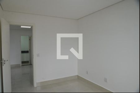 Quarto 1 de apartamento para alugar com 2 quartos, 63m² em Santa Terezinha, Santo André