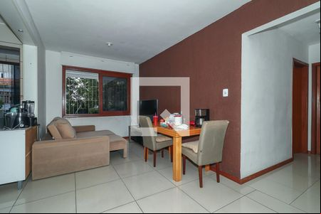 Sala de apartamento à venda com 2 quartos, 75m² em Rubem Berta, Porto Alegre