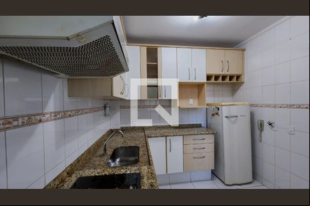 Cozinha de apartamento à venda com 2 quartos, 58m² em Jardim Samambaia, Jundiaí