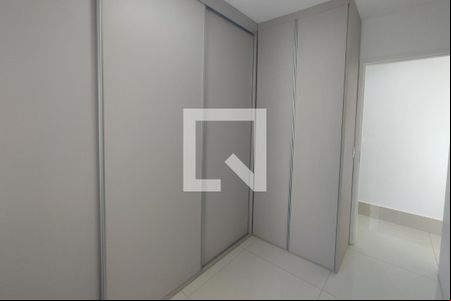 Quarto 1 de apartamento para alugar com 2 quartos, 49m² em Vila Mimosa, Campinas