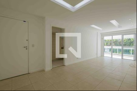 Sala de apartamento para alugar com 4 quartos, 121m² em Recreio dos Bandeirantes, Rio de Janeiro