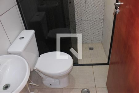 Banheiro de casa para alugar com 1 quarto, 72m² em Jardim Santa Barbara, Guarulhos