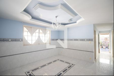 Sala 2 de casa para alugar com 3 quartos, 318m² em Maria Paula, São Gonçalo