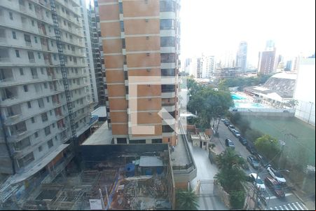 Vista da Sala de TV de apartamento para alugar com 3 quartos, 220m² em Cambuí, Campinas