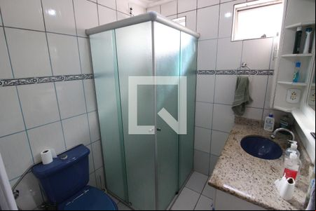 Banheiro de apartamento à venda com 2 quartos, 55m² em Jardim Roberto, Osasco