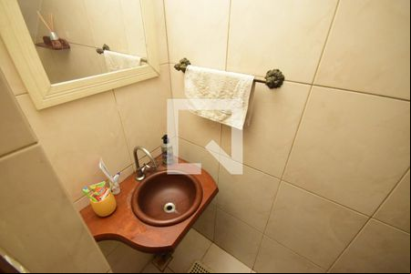 Lavabo de casa de condomínio à venda com 5 quartos, 198m² em Barra da Tijuca, Rio de Janeiro