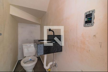 Lavabo de casa à venda com 3 quartos, 97m² em Vila Babilonia, São Paulo