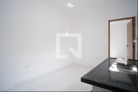 Sala/Cozinha de apartamento para alugar com 1 quarto, 30m² em Jardim Santa Maria	, São Paulo
