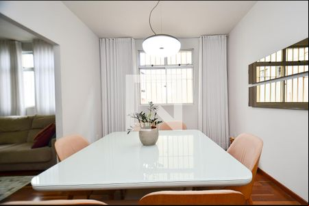 Sala de jantar de apartamento para alugar com 3 quartos, 96m² em Colégio Batista, Belo Horizonte
