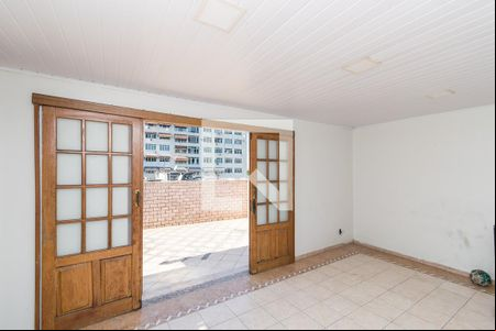Sala 2 de apartamento à venda com 2 quartos, 96m² em Olaria, Rio de Janeiro
