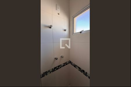 Casa de Condomínio para alugar com 2 quartos, 65m² em Vila Aurocan, Campinas