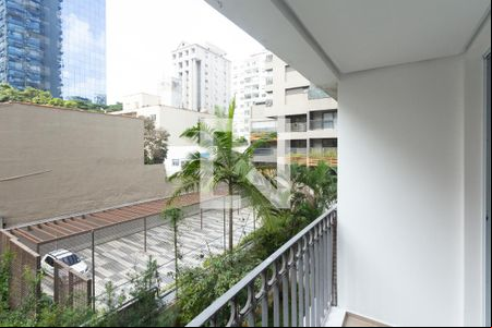 Varanda de apartamento para alugar com 3 quartos, 131m² em Itaim Bibi, São Paulo
