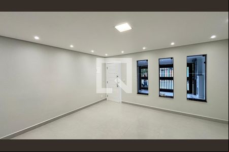 Sala de casa à venda com 3 quartos, 192m² em Vila Camilópolis, Santo André