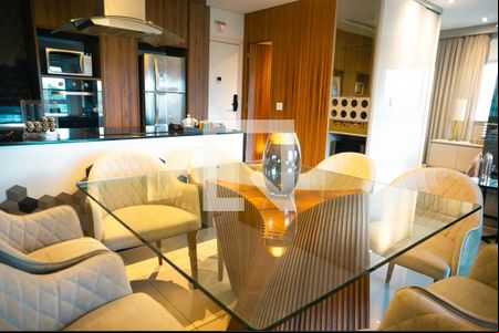 Sala de kitnet/studio para alugar com 1 quarto, 80m² em Jardim Barbacena, Cotia